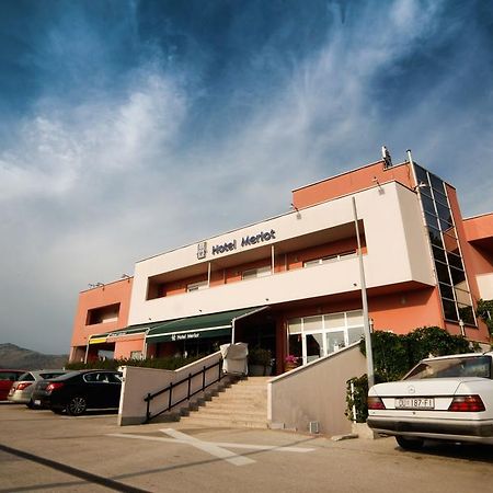 Hotel Merlot Opuzen  Exterior foto