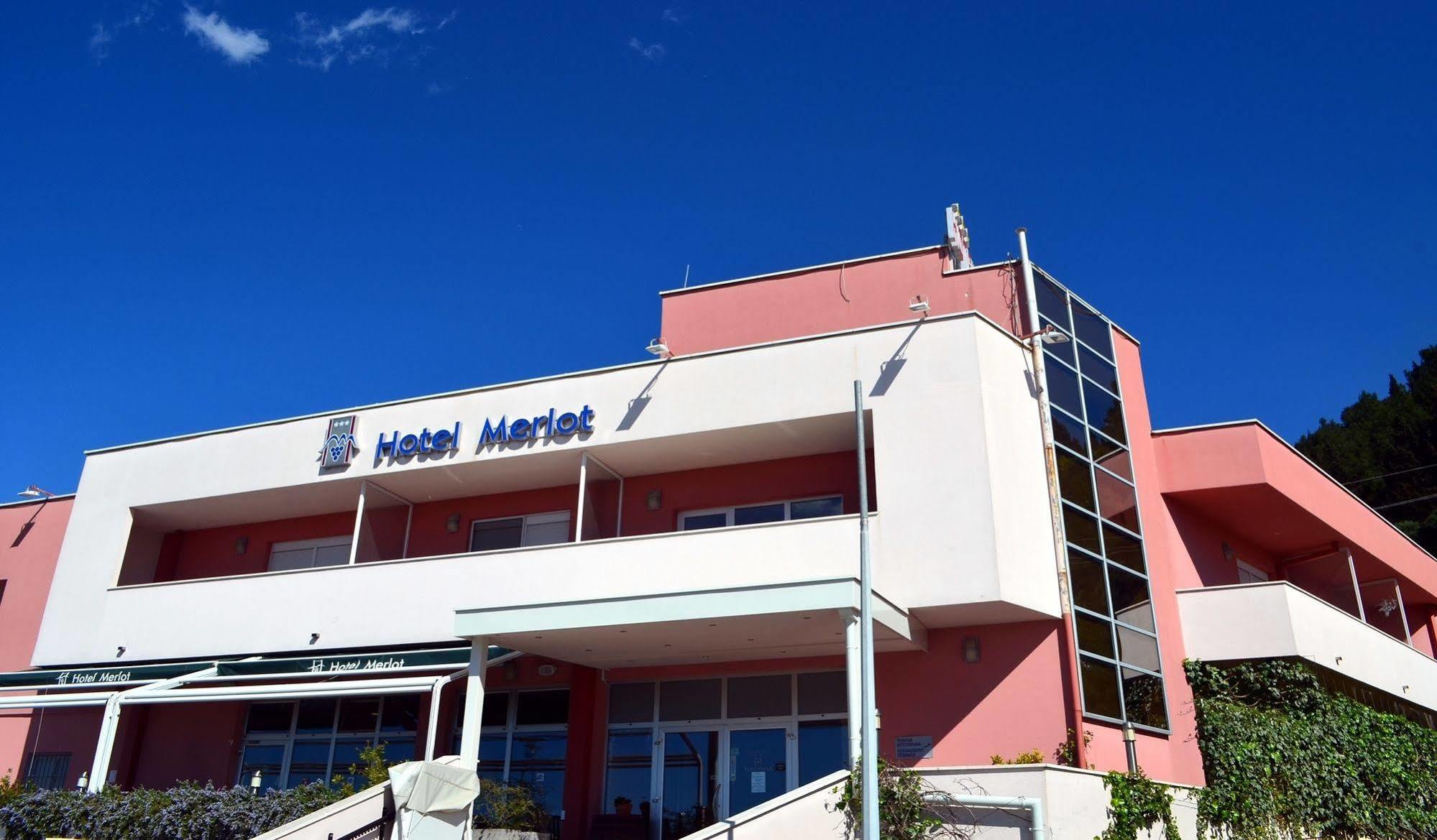Hotel Merlot Opuzen  Exterior foto